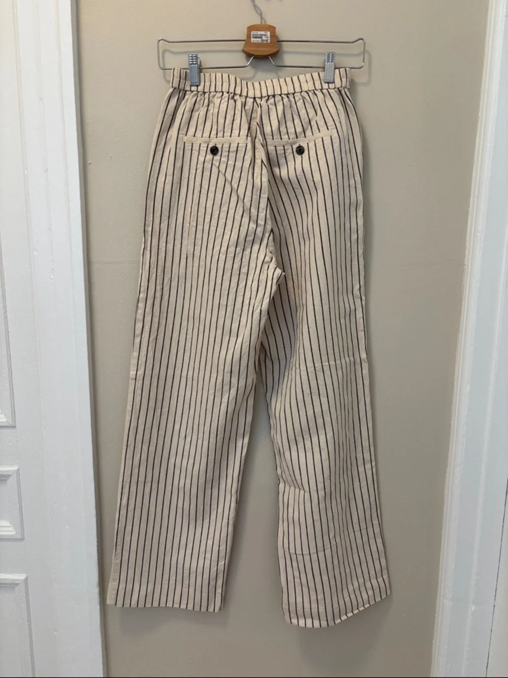 Wide-Leg Pinstripe Trousers in Beige - Picture 3 of 5